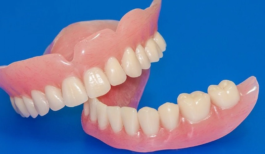 fake dental teeth