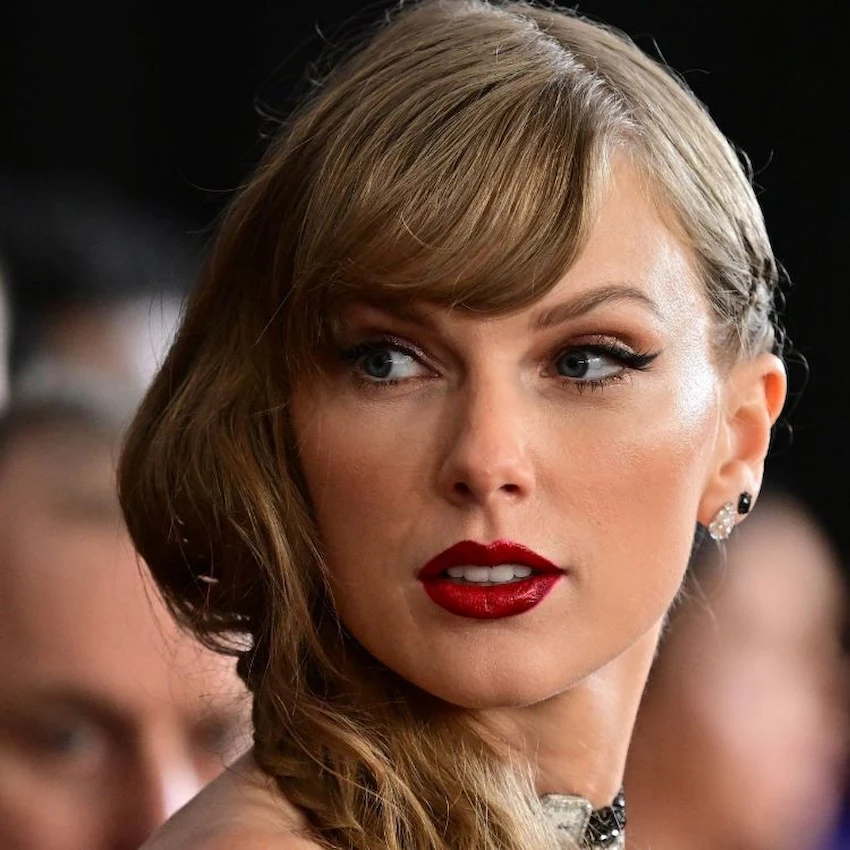 taylor swift dental veneer