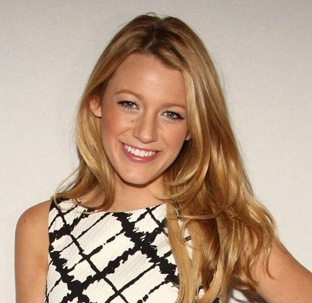 blake lively teeth in 2009