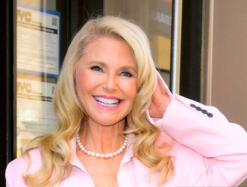 christie brinkley teeth in 2025