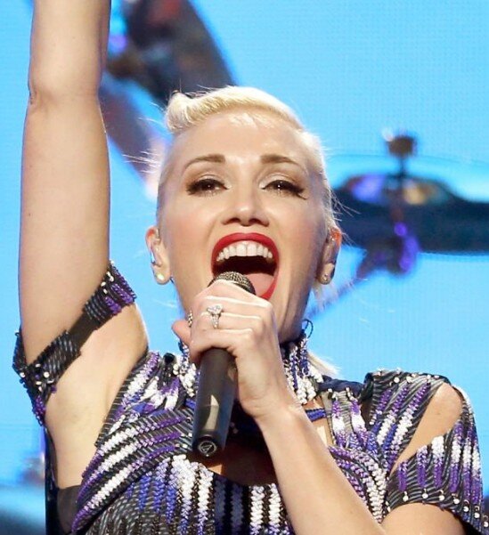 dinții lui Gwen Stefani în 2012