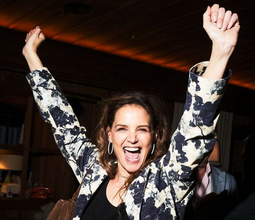katie holmes teeth in 2025