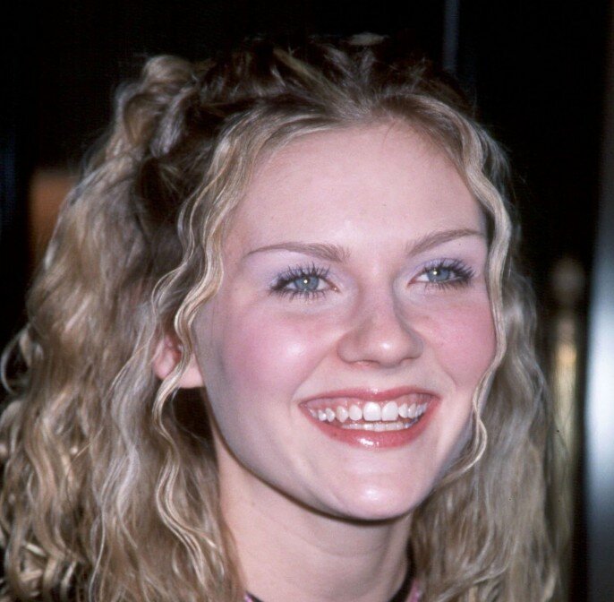 kirsten dunts teeth in 1999