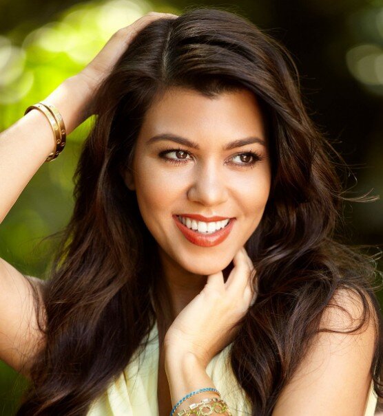 kourtney kardashian teeth in 2011