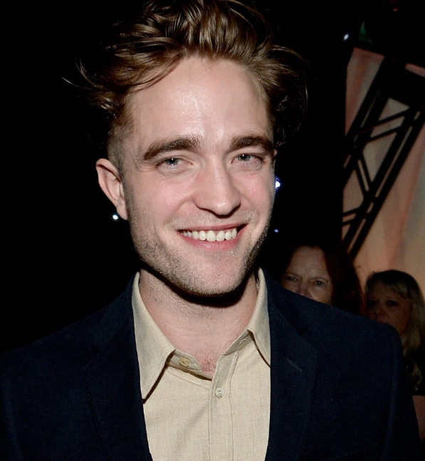 robert pattinson teeth in 2014