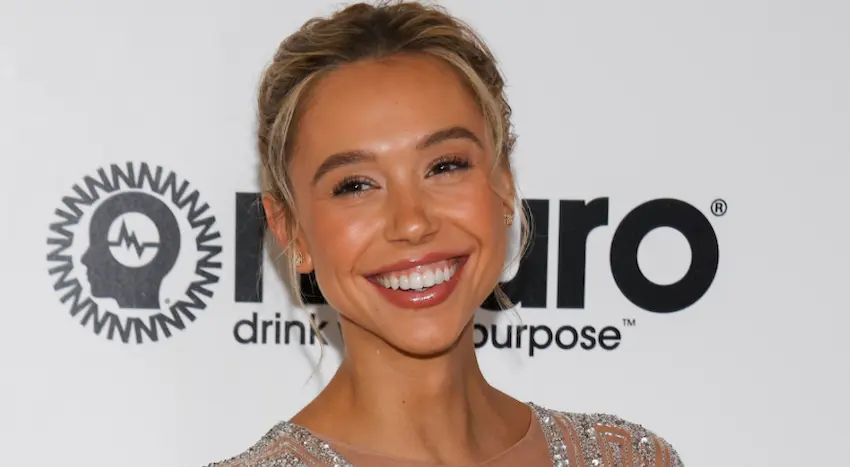 alexis ren teeth 2025s