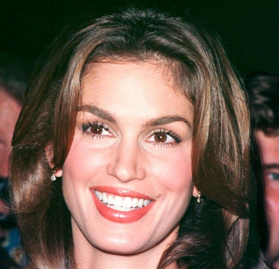 cindy crawford teeth in 1999