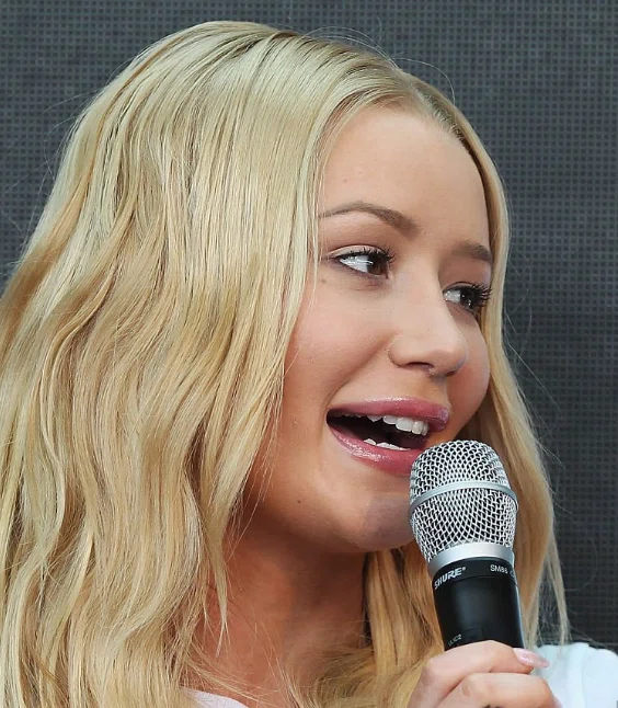 iggy azalea teeth in 2015