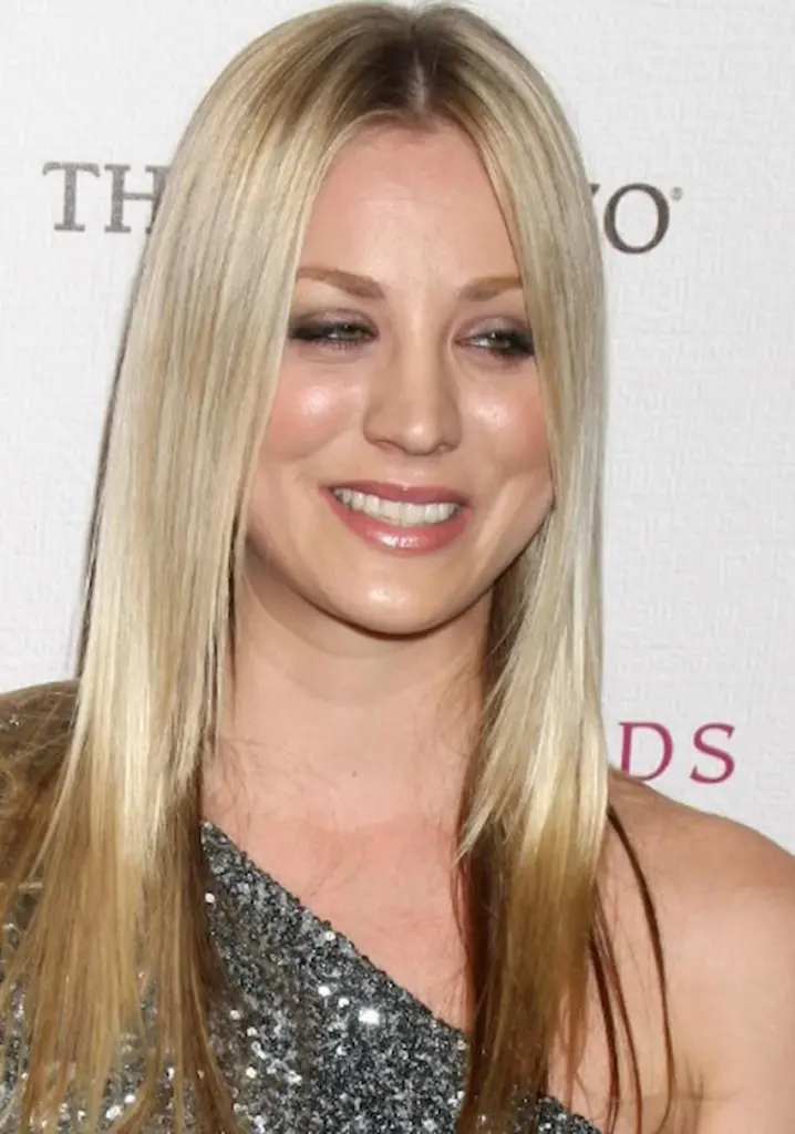 kaley cuoco 2010