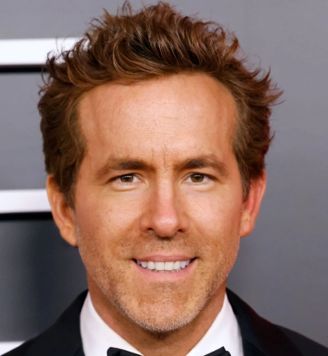 ryan reynolds teeth in 2025