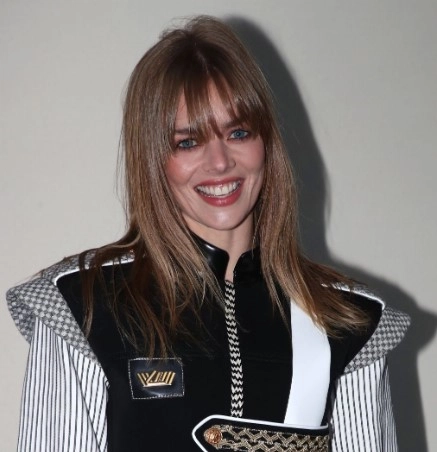 samara weaving teeth in 2022