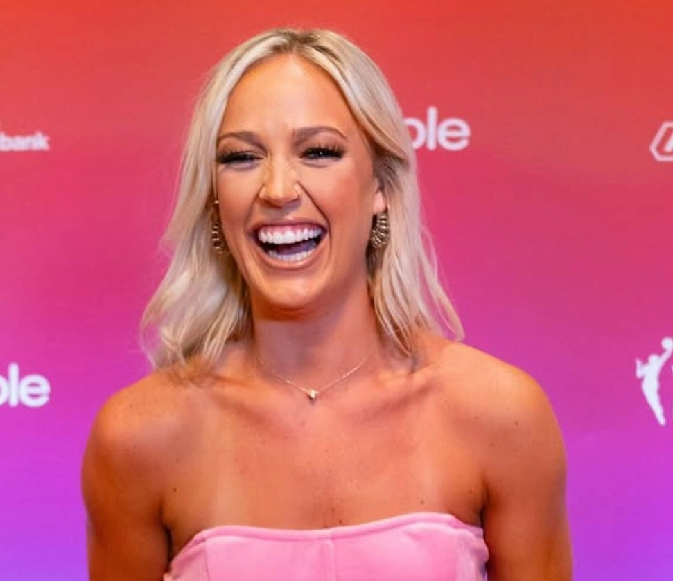 sophie cunningham teeth in 2024