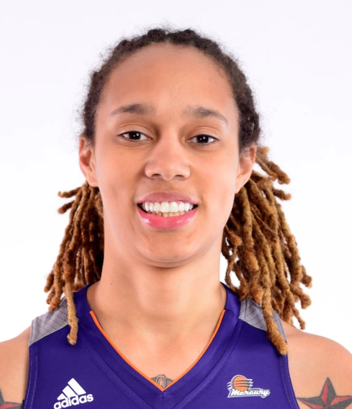 brittney griner teeth in 2017