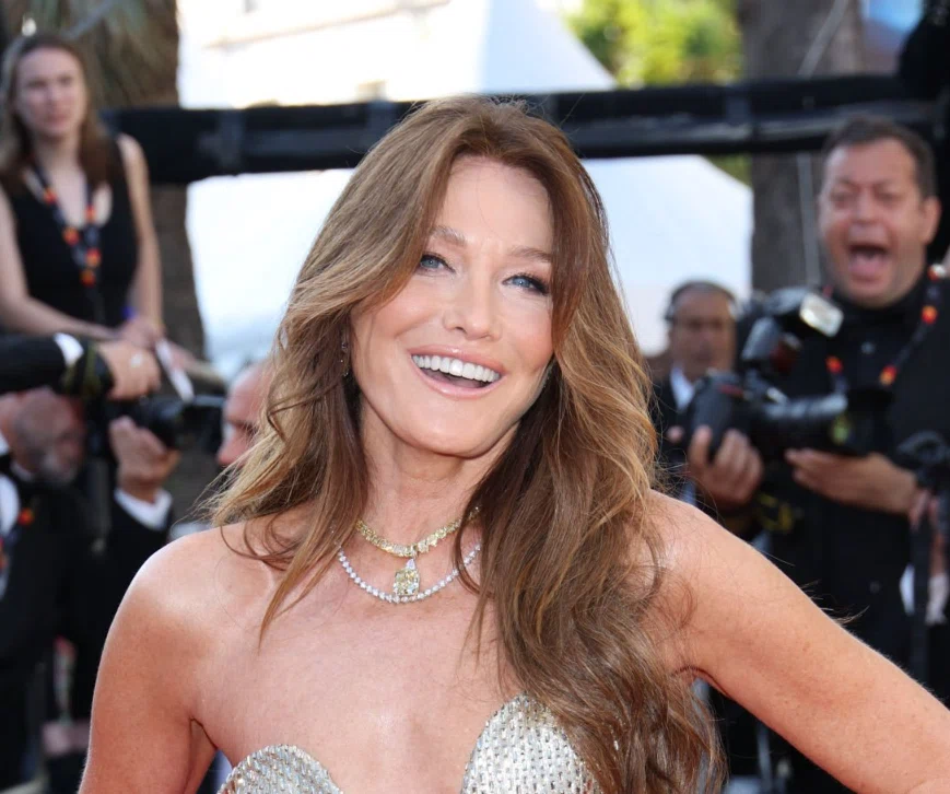 dents carla bruni sarkozy