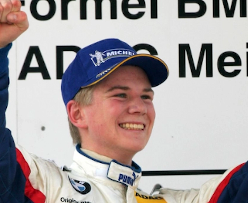 denti di nico hülkenberg 2005
