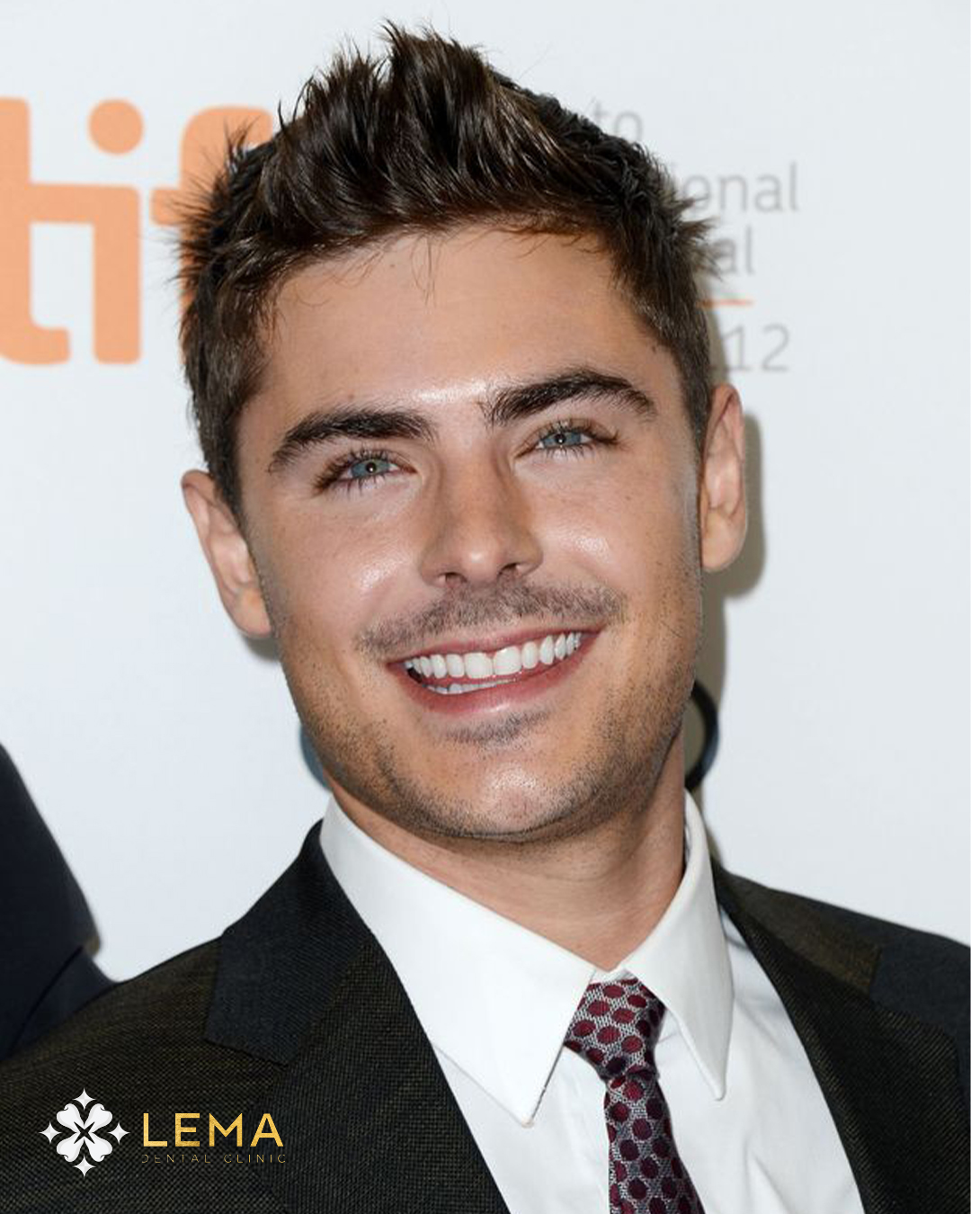 Zac Efron улыбка